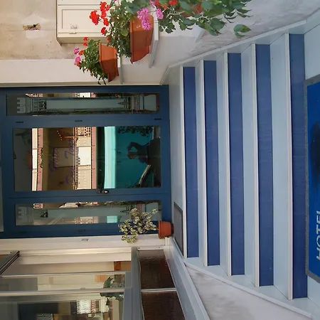 Le Due Torri Hotel